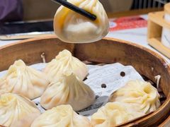 头牌蟹粉小笼-馋三尺蟹粉小笼(人民广场店)