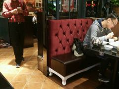 卡座-高第街56号餐厅(银座商城玉函店)