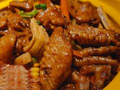 -多嘴超级肉蟹煲(杉杉国潮主题店)