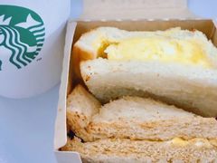 鸡蛋吞拿三明治-星巴克(古象大酒店店)