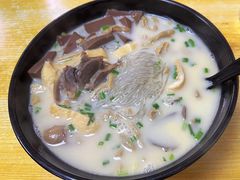 -津津老鸭粉丝馆(正东路店)