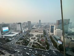 -Hi City·城市之巅