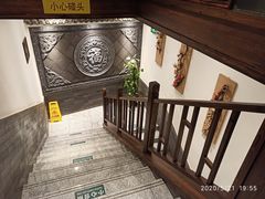 -亿诣蝎府炸酱面羊蝎子火锅(酷车小镇店)