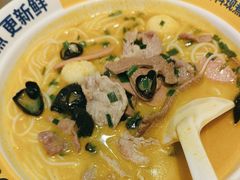 -粉小主·贵州酸汤牛肉粉(南京仙林金鹰店)