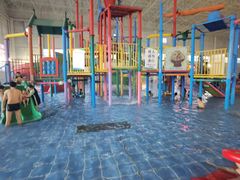 -兴芮温泉度假区