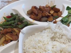 -乡村基(两江新区黄山大道第二餐厅)