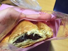 -红宝石·鲜奶小方·海派西点房(南丹店)