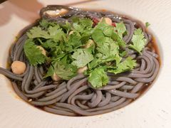 -耶里夏丽·新疆菜·28年喀什老馆(田林东路店)