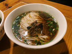 -矮子粉店1985·长沙米粉(湘春路店)