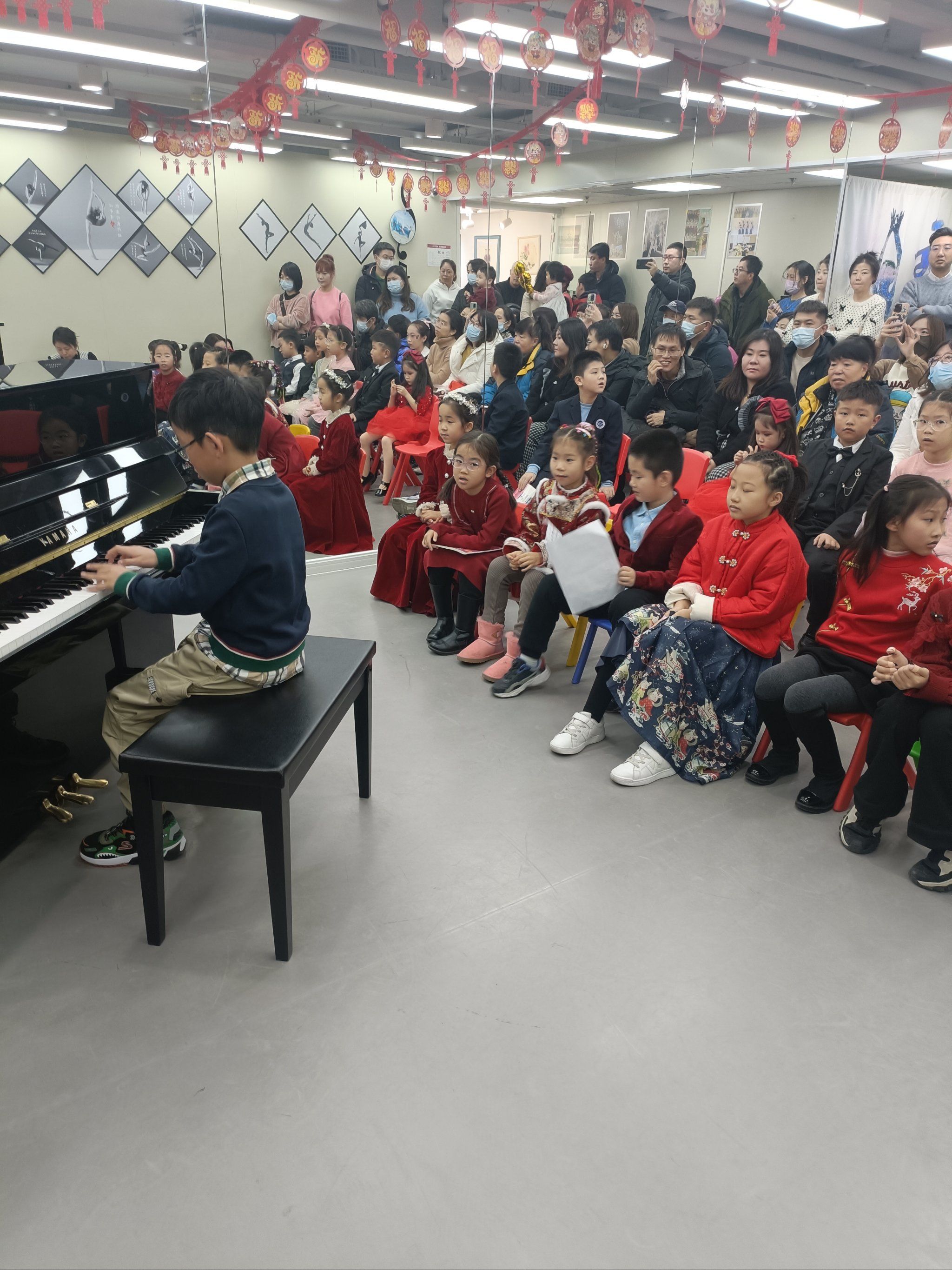 学钢琴找启蒙老师很重要