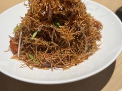 黑松露捞荔浦芋丝-汤潮荟·粤菜小馆(茂业天地店)
