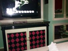 -自由港KTV(王子公主金平店)