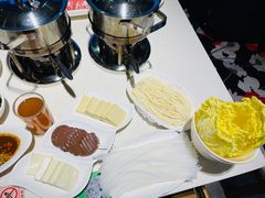 -爆棚肥牛火锅(原福成肥牛城味之缘三里河店)