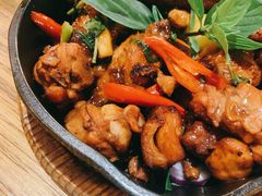 九层塔三杯鸡-Let's Taipei 非常烘焙(太古里店)