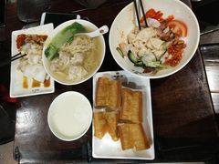 -布拉王港式美食(绿城店)