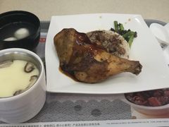 -东方既白(上海浦东国际机场)