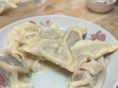 -孖妹上肉饺子馆