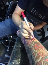 点击看大图 -刺客纹画纹身·洗纹身·穿孔饰品