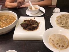 猪肉大葱水饺-老牌坊鲁菜名店(宽厚里店)