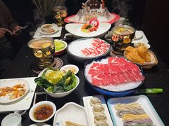 -海鲨湾海鲜会馆(百家湖1912店)