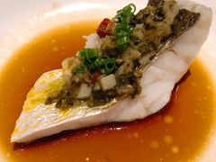 雪菜蒸黄花鱼-北京四季酒店·采逸轩