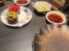 -铭牛烧肉·和牛海鲜自助(高新月牙湖店)