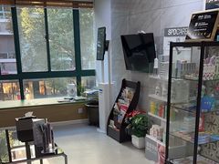 -爱贝口腔·牙周诊疗·种植修复中心