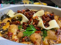 -晓彭肥肠鸡·泡椒鸡火锅(水木天地店)