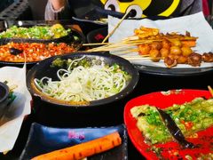 -何师烧烤Pro ·江湖川菜·小龙虾·精酿(太古里旗舰店)