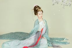 -盘子女人坊生日照·摄影馆(浦东店)