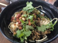 -家烧面馆【南山路知名经典面食】