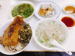 -舒蔡记生煎菜饭(云南中路店)