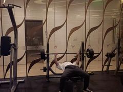 -W Fitness 威尔仕健身(北京英皇集团中心店)