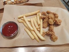-必胜客(华地店)