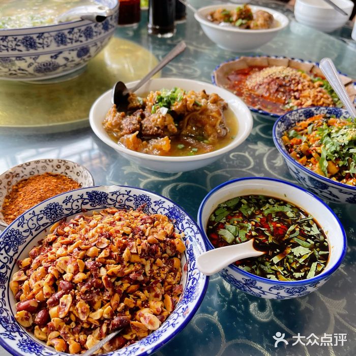 回辉登偰氏面片(东莲花美食街店)图片