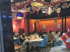 -老街烧烤大排档·地道湖北菜·龙虾馆(汉口火车站店)