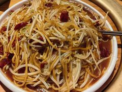 -一群羊手扒肉·火锅·早茶(远东公寓店)