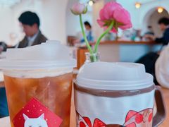 -有猫主题·治愈系猫咖(曾厝垵店)