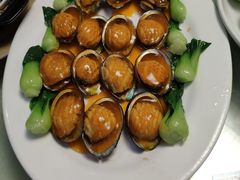 -鑫悦楼煎蟹·16年海鲜大排档