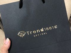 -Trend1881视光·蔡司视觉(领展广场店)