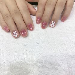 -九画美甲
