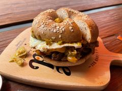 -Catch Bagel(芳草地店)