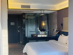 -Ting无边际江景酒店(重庆解放碑云端之眼店)