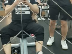 -美航国际健身(北京华联店)