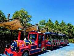 -蓝精灵乐园·世茂精灵之城主题乐园