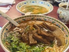 -金杨拉面王小吃面馆·牛三宝面·红烧牛肉粉