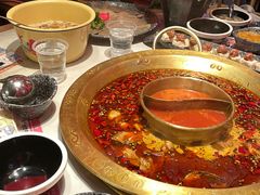 -哥老官重庆美蛙鱼头(宝山龙湖店)