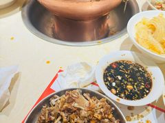 -老佛爷炭火蛙锅直营(清滨路总店)