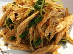 -小马哥融合菜(延安大街店)