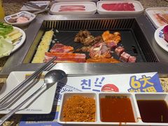 -阿亲家·韩式无限烤肉(春熙路店)